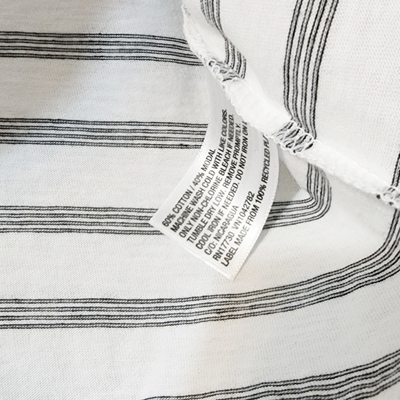 A New Day * Black & White Stripe 3/4 Sleeve Top* NWT * Multiple Sizes * - Picture 6 of 9